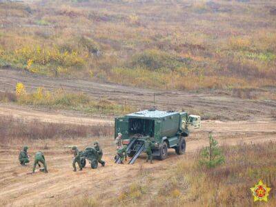 Спутники зафиксировали на полигонах Беларуси много российских палаток с военными и истребители с ракетами "Кинжал"