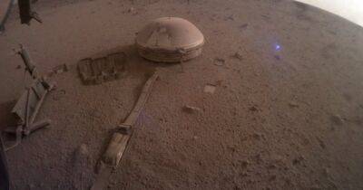 Фотография на память. Умирающий аппарат Insight сделал свой последний снимок на Марсе (фото)