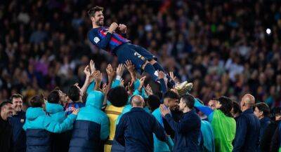 Пробыл два дня на пенсии: Барселона заявила на матч Ла Лиги Пике, который завершил карьеру