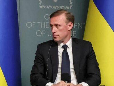 Каналы связи между Вашингтоном и Москвой остаются открытыми, несмотря на войну в Украине - Салливан