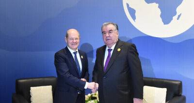 Эмомали Рахмон встретился с Федеральным канцлером Германии Олафом Шольцем