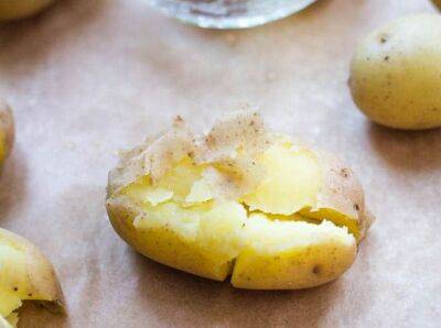 Идеальный картофель в мундире за 5 минут: рецепт в микроволновке