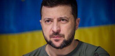 Зеленський вніс до Ради законопроєкти про продовження воєнного стану та мобілізацію в Україні