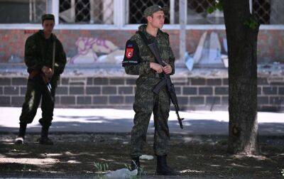 Окупанти заборонили дітям виходити на вулицю без супроводу в Донецькій області