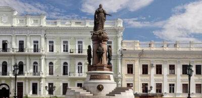 Пам’ятник Катерині ІІ в Одесі готують до знесення. Кажуть — не має ніякої цінності