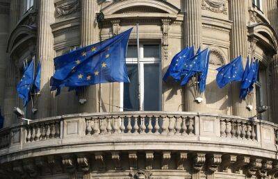 ЕС не выделит Украине обещанные в мае 3 млрд евро