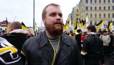 Полиция пришла с обыском к одному из организаторов русских маршей Демушкину