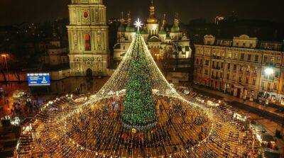 Киевляне предлагают отказаться от новогодней елки в городе – петиция набрала голоса