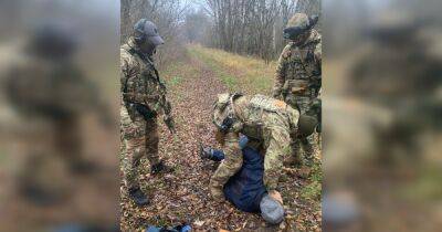 СБУ сообщила о задержании агентов РФ, которые готовили убийства командиров ССО (фото, видео)