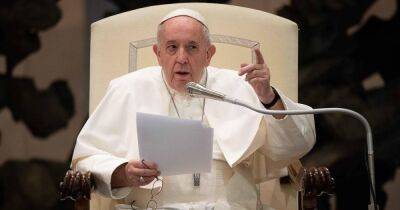 Оружие не поможет: Папа Франциск снова призвал к переговорам по Украине
