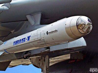 Германия передала Украине ракеты для IRIS-T и бронетранспортеры Dingo