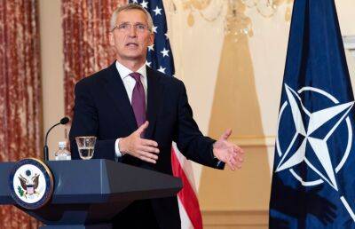 Генсек НАТО заявил, что альянс ждет информацию о развитии ситуации по Херсону