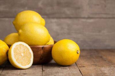 Повышаем свое мастерство: как получить сок лимона без разрезания