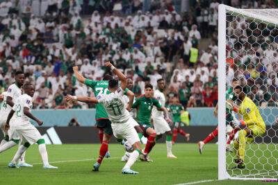 Мексика обыграла Саудовскую Аравию, но не прошла в плей-офф ЧМ-2022