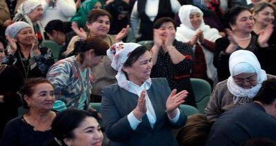 На форуме свекровей в Ташкенте заслушали лекцию «Моего сына прибрали к рукам»