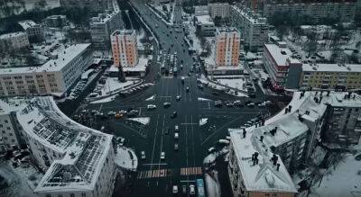 «СпецДорПроект» рассказал, как изменилась площадь Капошвара в Твери после установки умных светофоров