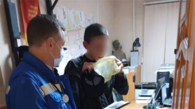В Волгограде по ошибке задержали подростка силой – во второй раз