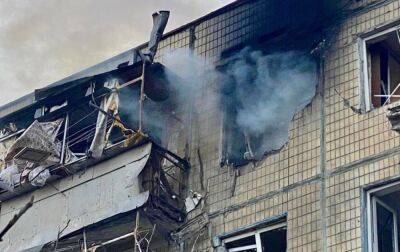 Росіяни обстріляли Нікополь: є постраждалий, пошкоджені будинки та ЛЕП