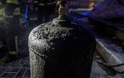 В одному із кіосків Києва вибухнув газовий балон: є постраждалі