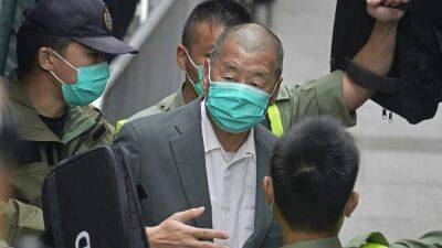 Суд Гонконга приговорил к длительному тюремному сроку миллиардера Джимми Лая