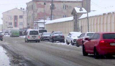 Надвигается опасный снегопад – дороги станут не проездными: объявлен первый уровень опасности – карта областей