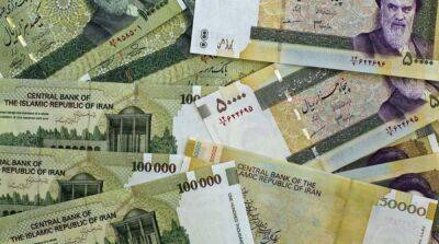 Валюта Ирана упала до нового минимума из-за связей с рф и протестов в стране – Reuters