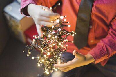 Каждый третий житель Германии планирует сэкономить на рождественских гирляндах
