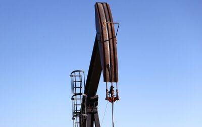 Нафтові санкції суттєво вдарили по російській економіці, - Bloomberg