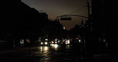 Около 300 тысяч человек остаются без света в Одесской области, – ОВА