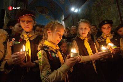 Вифлеємський Вогонь миру прибув до Михайлівського собору: фото