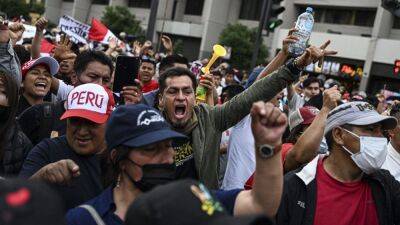 Политический кризис в Перу: новый президент предлагает провести выборы весной 2024 года
