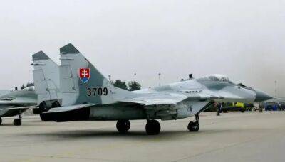 Словаччина готова відправити Україні винищувачі МіГ-29