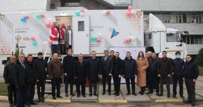 Россия передала Таджикистану мобильные клиники на 41 млн рублей