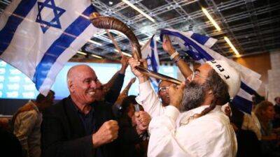 В Израиле обеспокоены: Нетаниягу ведет к государству Галахи