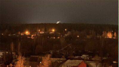 В СМИ появились сообщения о взрывах в двух местах в Брянской области