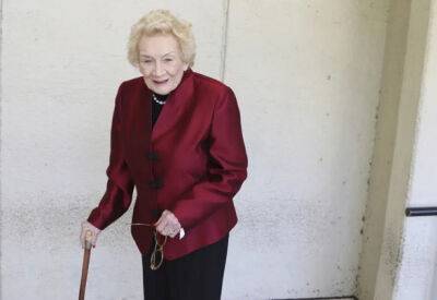Умерла последняя гавайская принцесса Кавананакоа. Ей было 96 лет