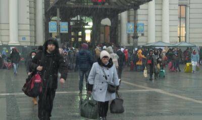 "Выдаются в особых случаях": сколько россиян с визами въехали в Украину, статистика