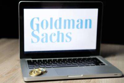 Аналитики Goldman Sachs назвали преимущества золота перед биткоином