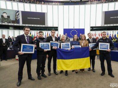 Мэр оккупированного Мелитополя , Тайра, правозащитники и ГСЧС получили премию Сахарова. В октябре Европарламент присудил ее украинском народу