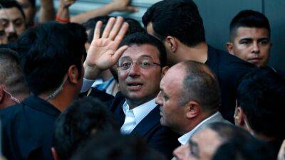 Оппозиционный мэр Стамбула приговорён к тюремному сроку