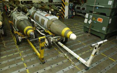 США планируют передать в Украину комплекты «умных бомб» – СМИ