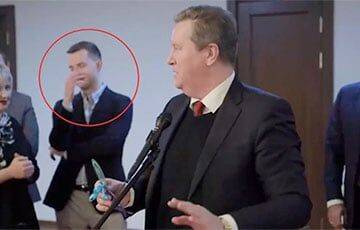 Российский депутат рассказал глупую шутку про «мальчика Вову» и был опозорен