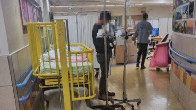"Больные малыши лежат в коридоре": детские отделения больницы "Сорока" заполнены на 150%