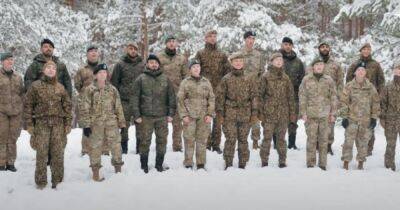 Военные НАТО спели украинский "Щедрик" (ВИДЕО)