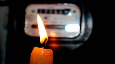 Ракетный удар по Украине: энергетики отключают свет