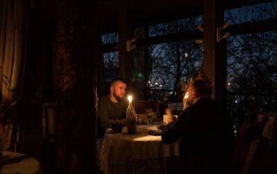В Україні внаслідок обстрілу масові перебої зі світлом: де виникли проблеми