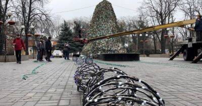Новый год в стиле милитари: в Николаеве установят к Рождеству камуфляжную елку (видео)