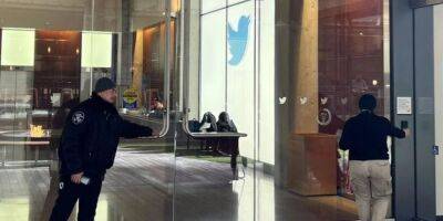 Компания Twitter перестала оплачивать аренду офисов и услуги частных авиакомпаний