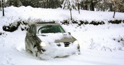 Что делать, если машину замело снегом? Советы эксперта