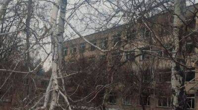 Оккупанты ударили по больнице на Харьковщине, ранен фельдшер